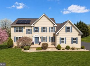 381 Brianna Cir, Pottstown, PA 19465