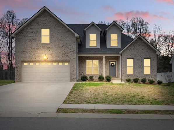 209 Sherlock Dr, Clarksville, TN 37043