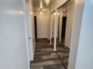 1781 W Algonquin Rd APT 2B, Mount Prospect, IL 60056