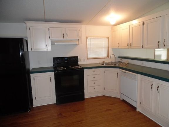 4th image of 241 Lake Huron Dr