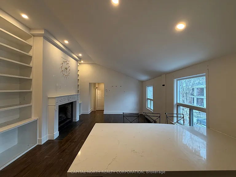 43 Glen Manor Dr #UPPER — Photo 4