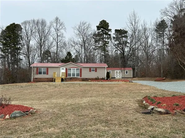 426 Frank Hulin Rd, Lexington, NC 27295