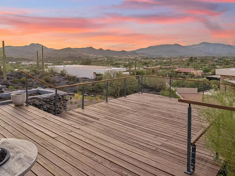 6095 E Blue Ridge Dr — Photo 32
