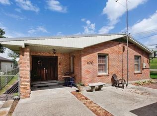 100 Barton Ave, Luling, LA 70070