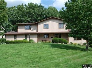 3405 S Smith Rd, Akron, OH 44333