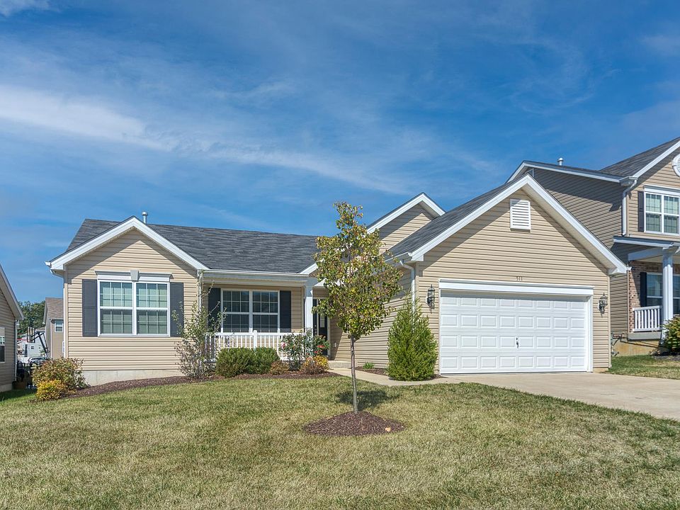 1st image of 511 Pleasant Breeze Dr