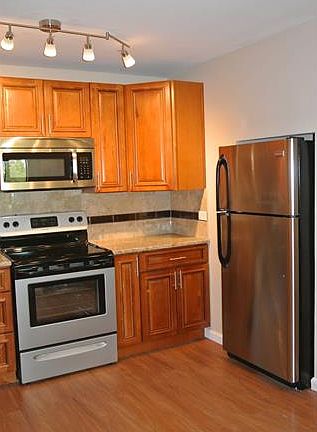 Stainless appliances