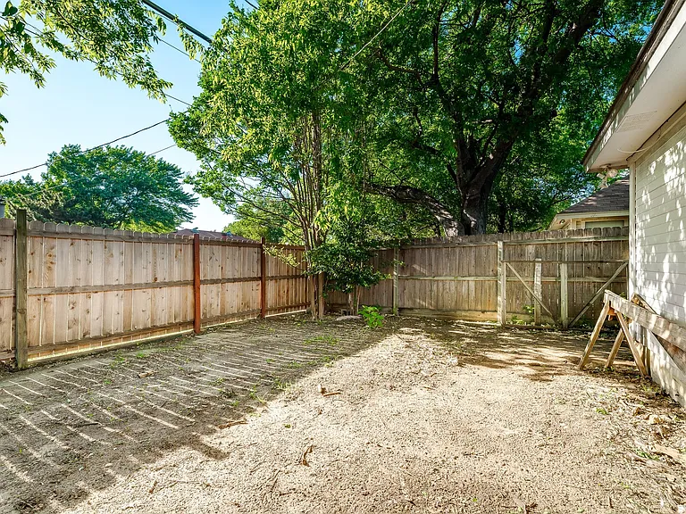 6108 Paradise Dr — Photo 35