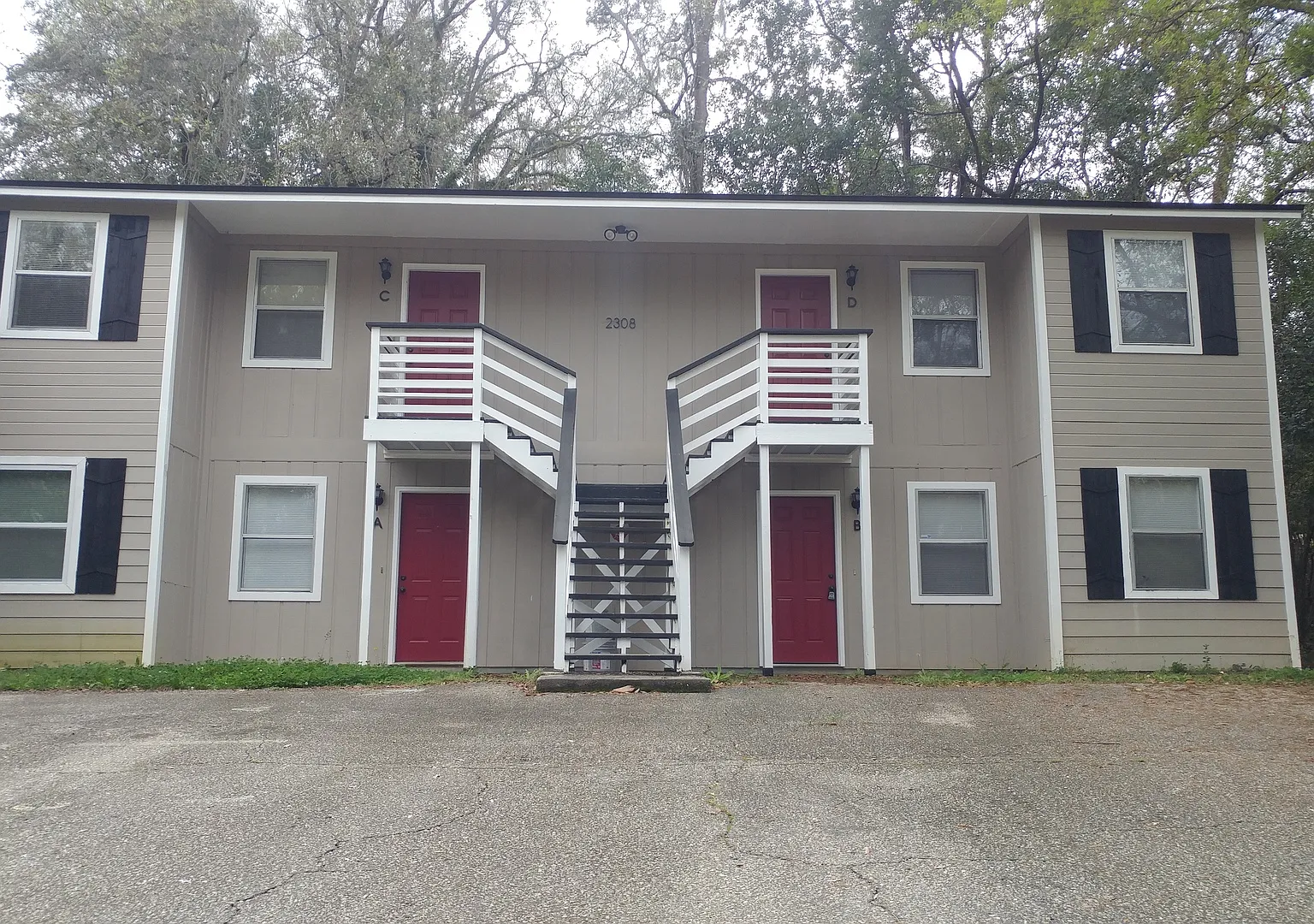 2308 Sylvan Court — Photo 1