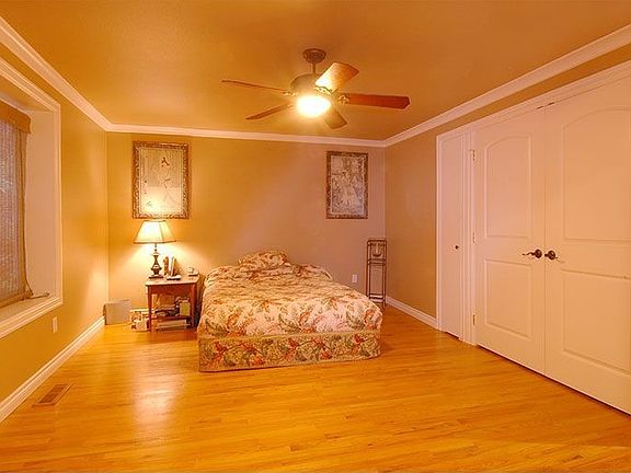 newly updated master bdrm