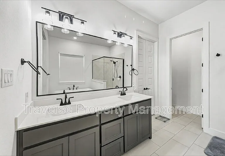 249 Observation Dr N — Photo 12