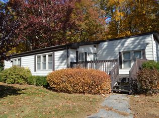 4 Colchester Cmns, Colchester, CT 06415