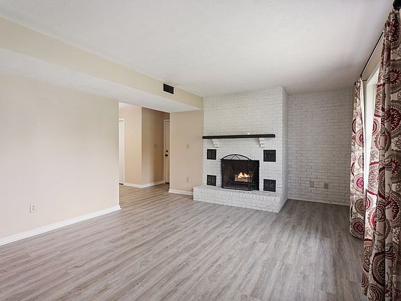 4th image of 4915 N County Road 500 W