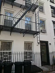 Rented by Choy Lin Yau, LREB