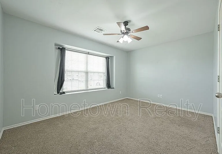 11521 SW 24th St — Photo 21