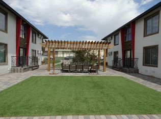425 S 10th St APT 3, Las Vegas, NV 89101