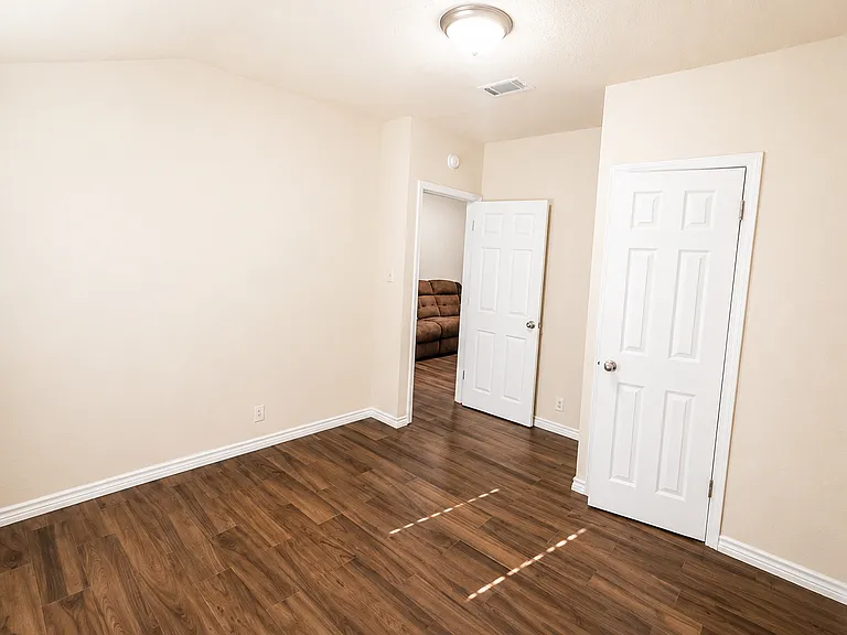 1704 Fairfax Ave #6 — Photo 23