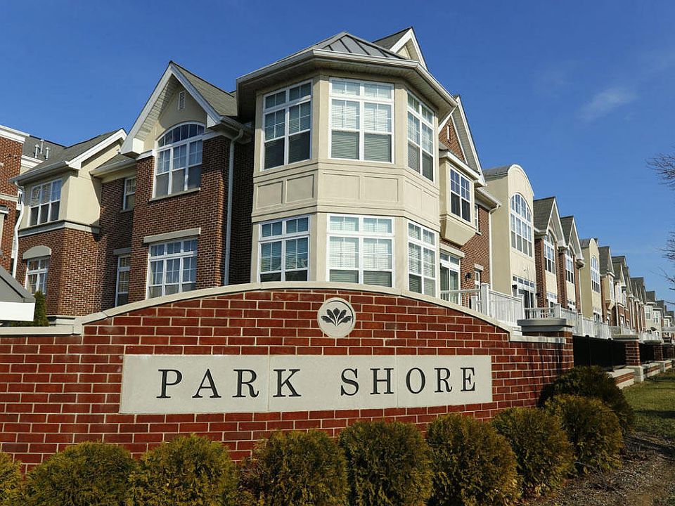 1st image of 3872 S Lake Dr #234
