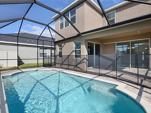 5th image of 17519 Buckingham Garden Dr