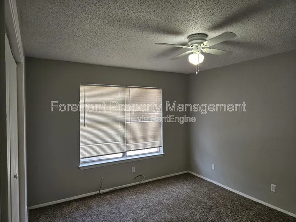 103 Smith Ln #F, San Marcos, TX 78666