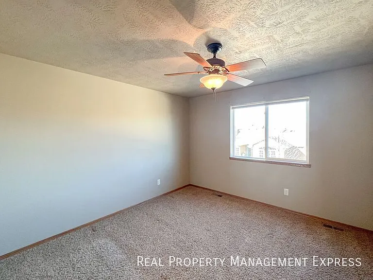 3604 W 93rd St #3 — Photo 6