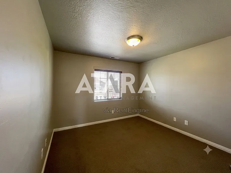 5285 W Hampstead Ln — Photo 28