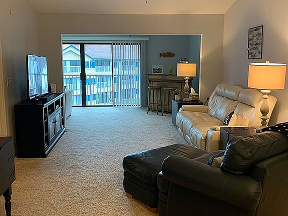 5th image of 99 Broad River Pl Suite 2304