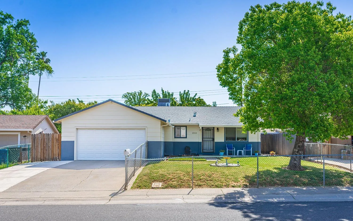 10553 Mills Acres Cir photo 1