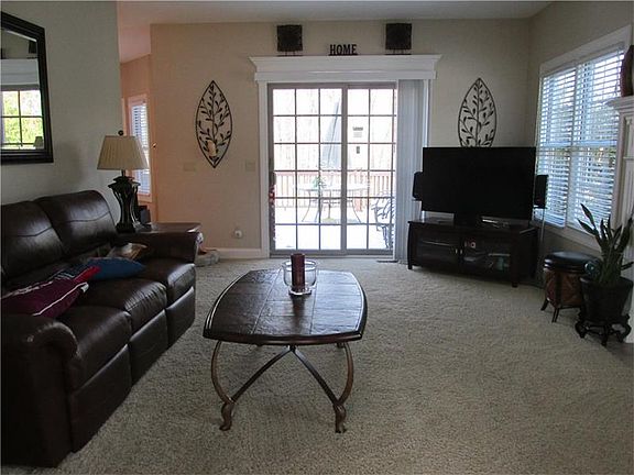 5th image of 2111 Pierce Bluffs Dr