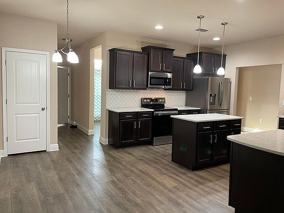 Breakfast area and Kitchen