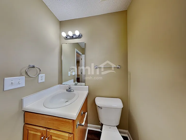 100 N Buttress Dr — Photo 11