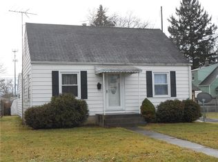 1611 S Sweetbriar Ln, Springfield, OH 45505