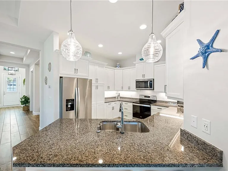 5855 Haiti Dr — Photo 13