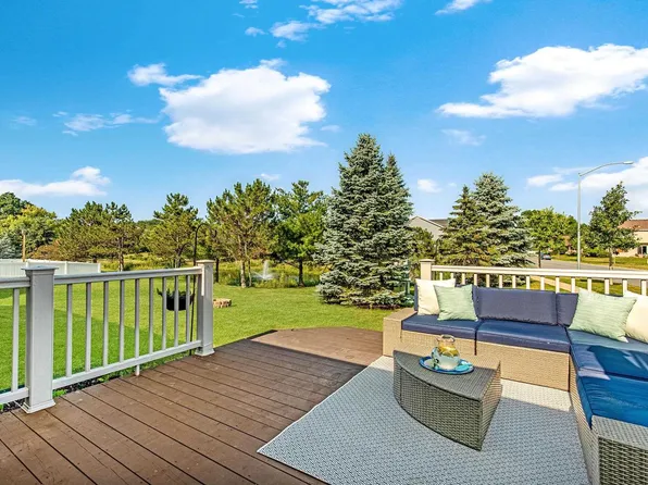 4602 SECRET GARDEN Drive, Mcfarland, WI 53558