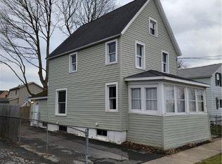 40 Hoffman St, Auburn, NY 13021