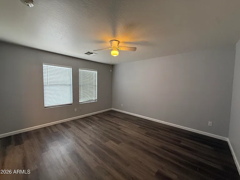 10823 N 70th Ave — Photo 11