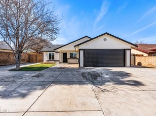 37901 Rosemarie St, Palmdale, CA 93550