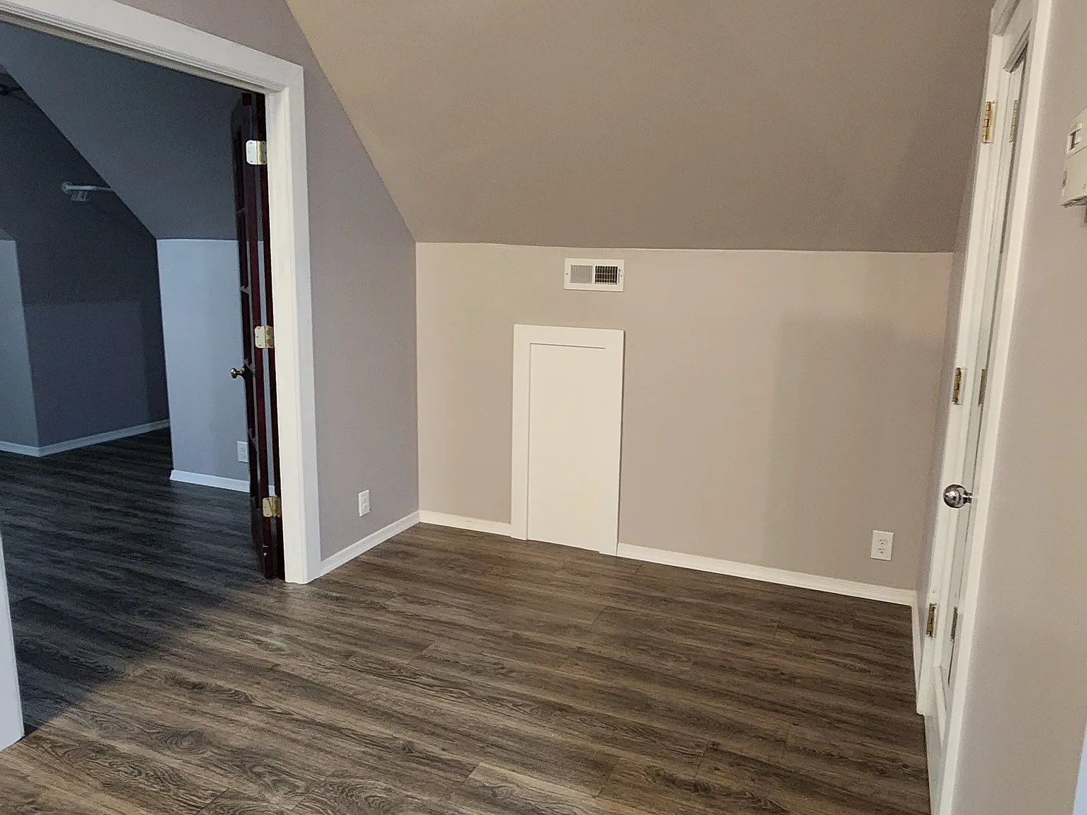 199 Liberty St SW — Photo 3