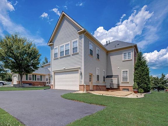 4th image of 11701 Town Green Rd