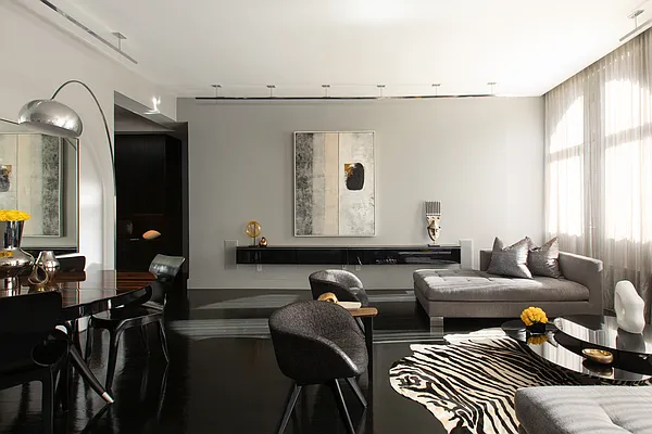 Sold by Compass | media 3