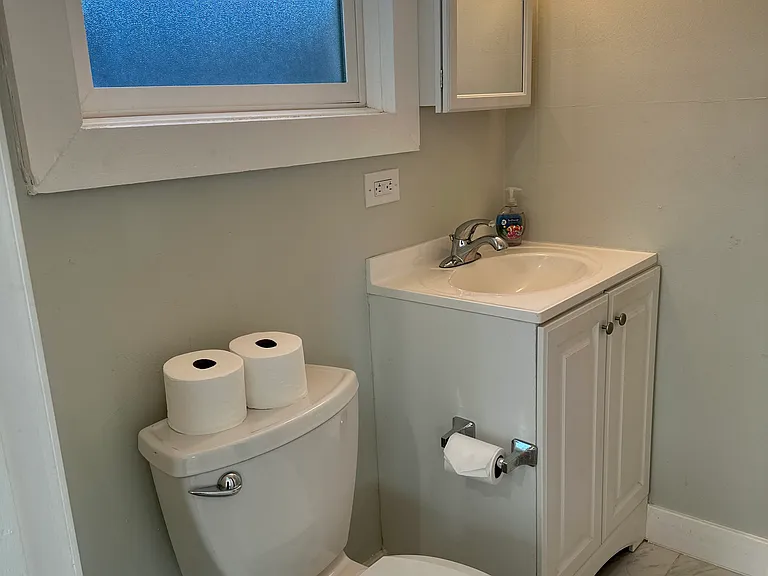 210 N K St #A — Photo 10