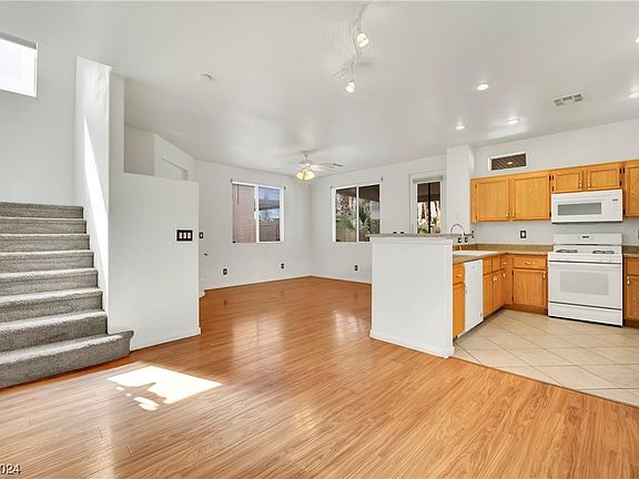 4th image of 5217 Rock Cabin Ct