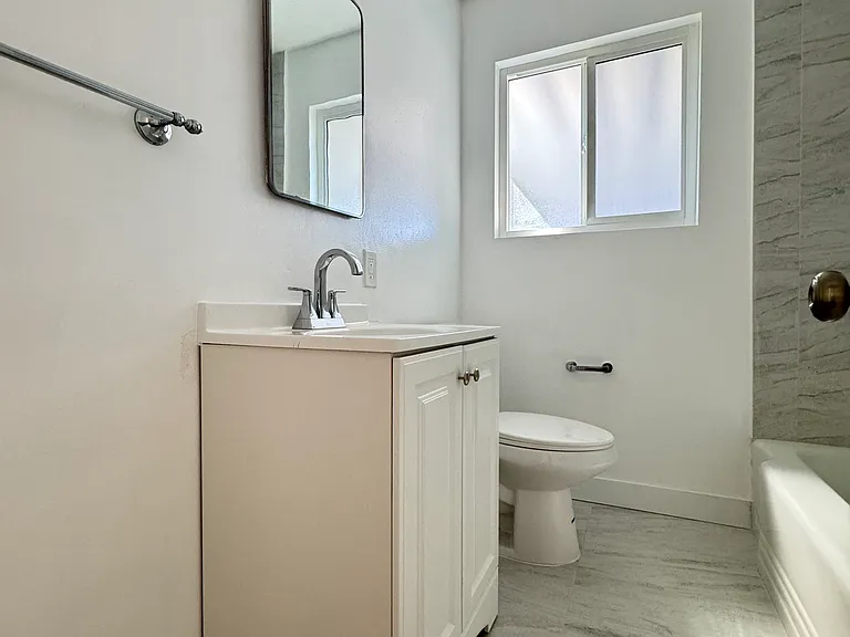 7535 Penfield Ave — Photo 6
