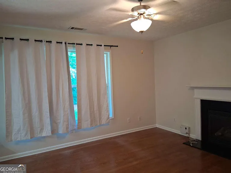 7068 Littlebrook Way — Photo 5