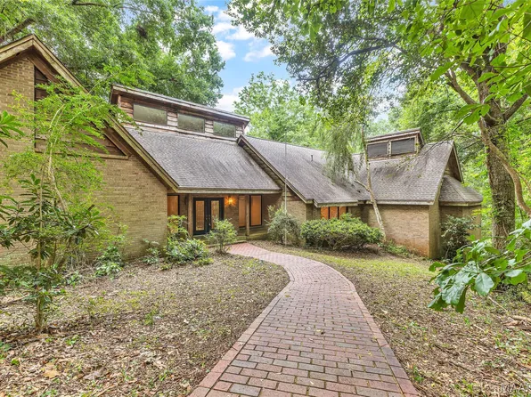 265 Allie Valley Rd, Deatsville, AL 36022