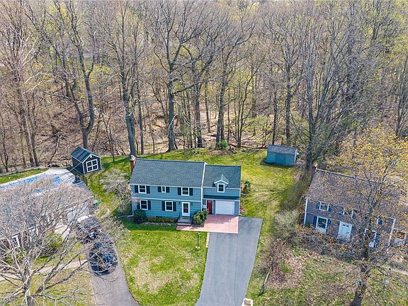 2nd image of 25 Circle Ct