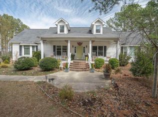 732 Beverly Hills Rd, Camden, SC 29020