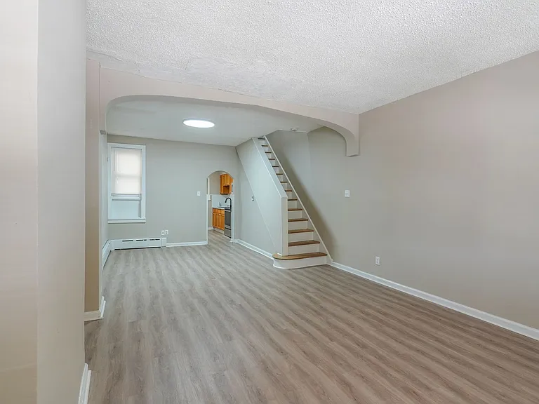 2109 S 67th St — Photo 2
