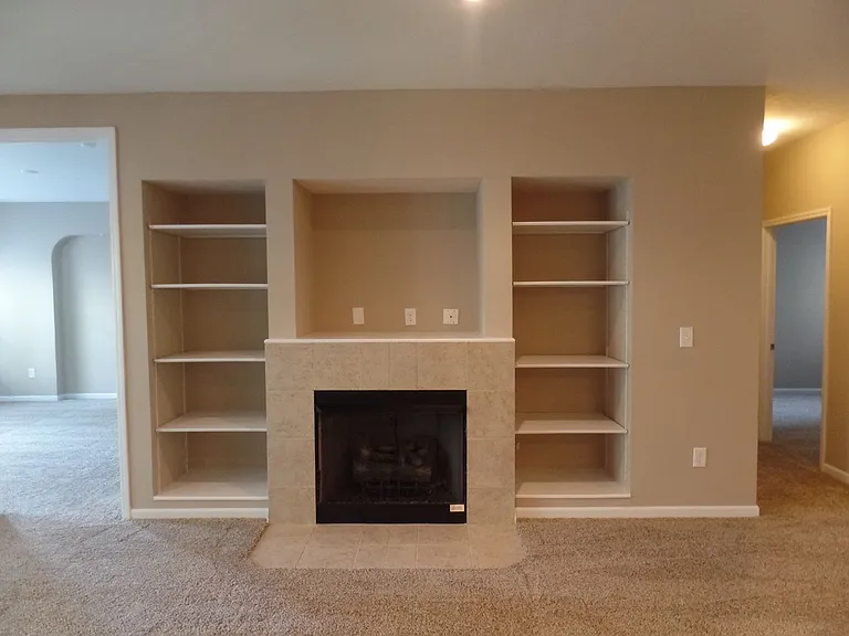 5353 Nottinghamshire Ln — Photo 2