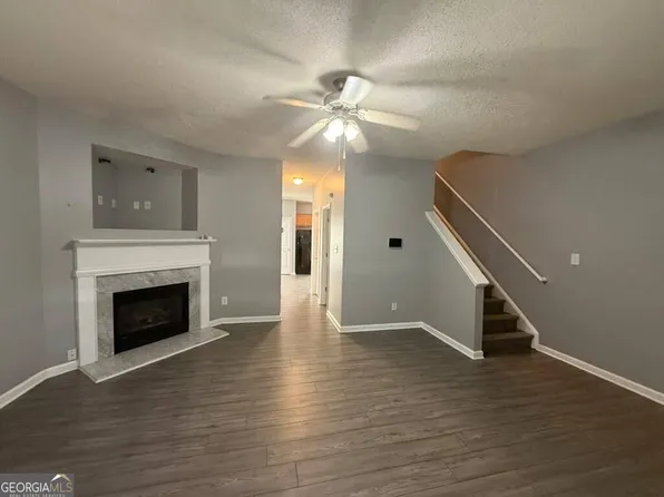 1759 Glen View Way, Hampton, GA 30228